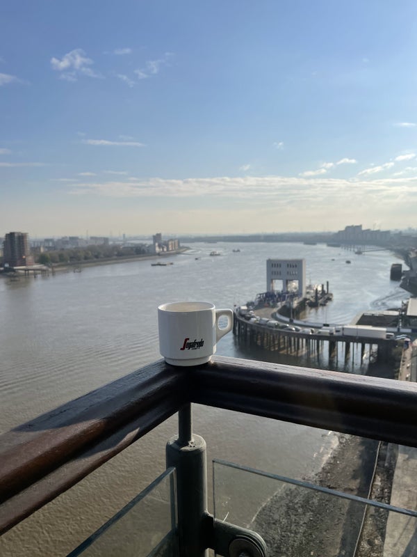 Room Mast Quay in Greater London