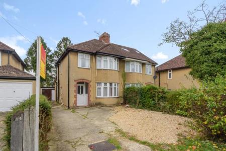 House Oxford Road in Cherwell District