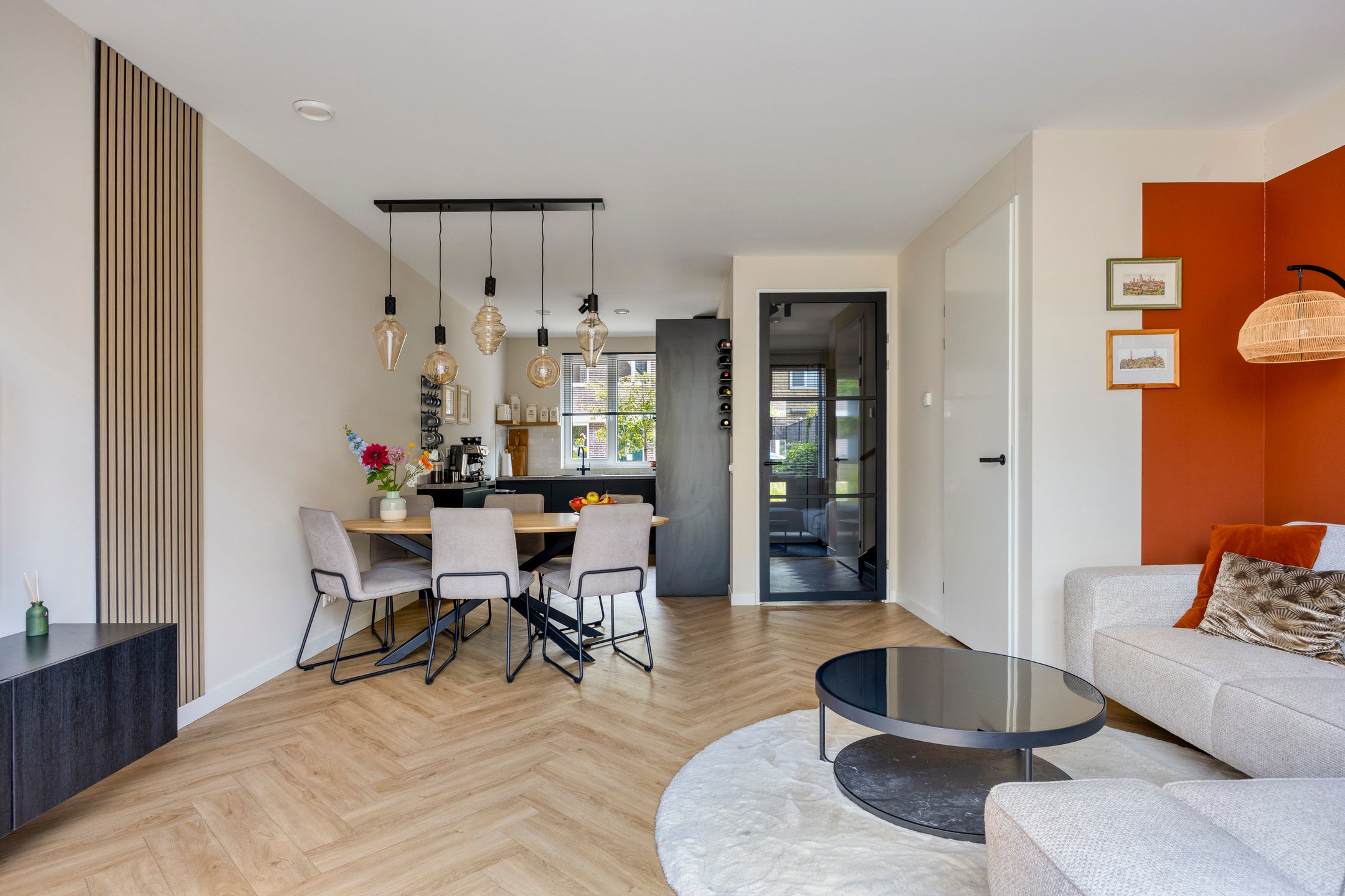 Tussenwoning te koop: Maria van Oosterwijckstraat 4, Zoetermeer