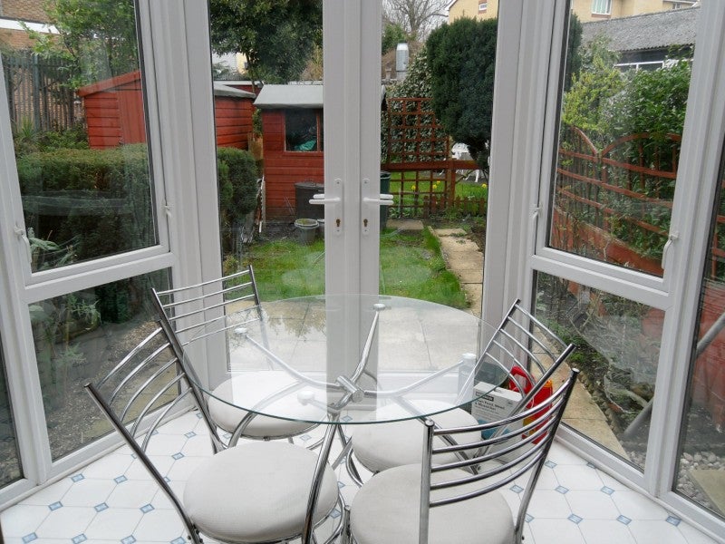 House Barleyfields Close in Greater London