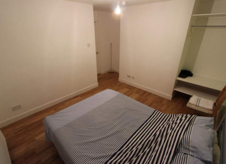 Room Goldings Crescent in Welwyn Hatfield