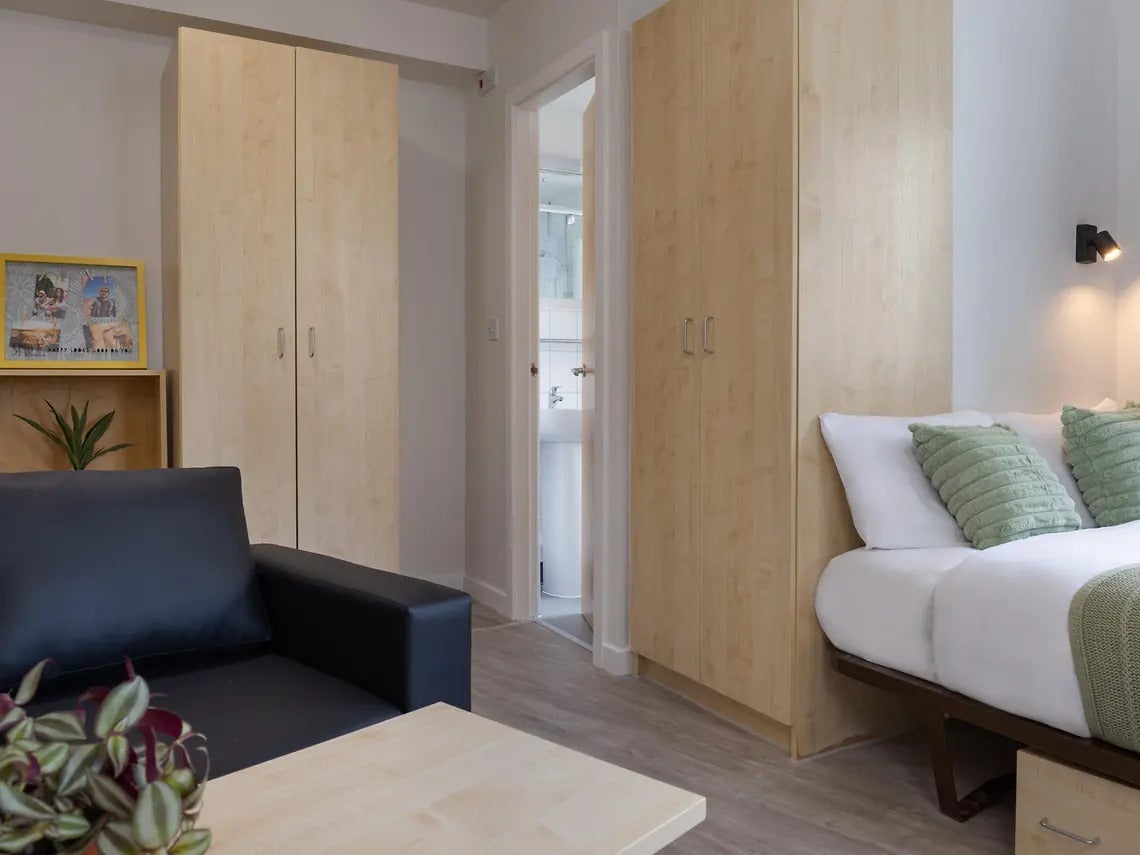 Room Tower Street in Newcastle upon Tyne