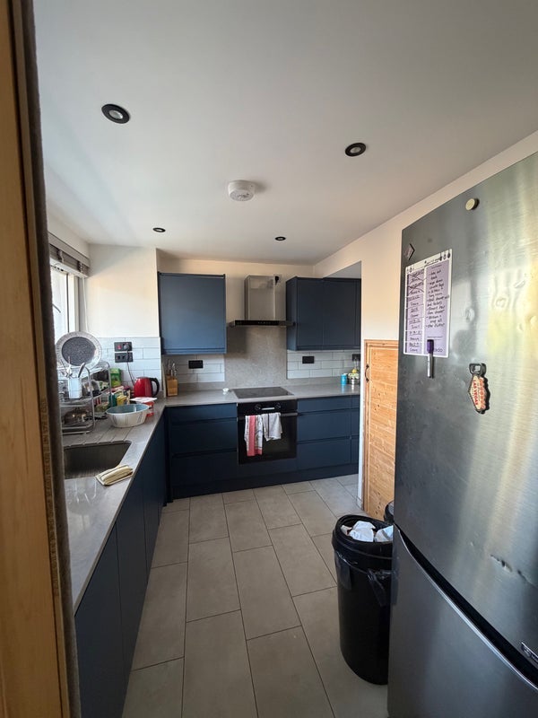 Flat Cephas Street in Greater London