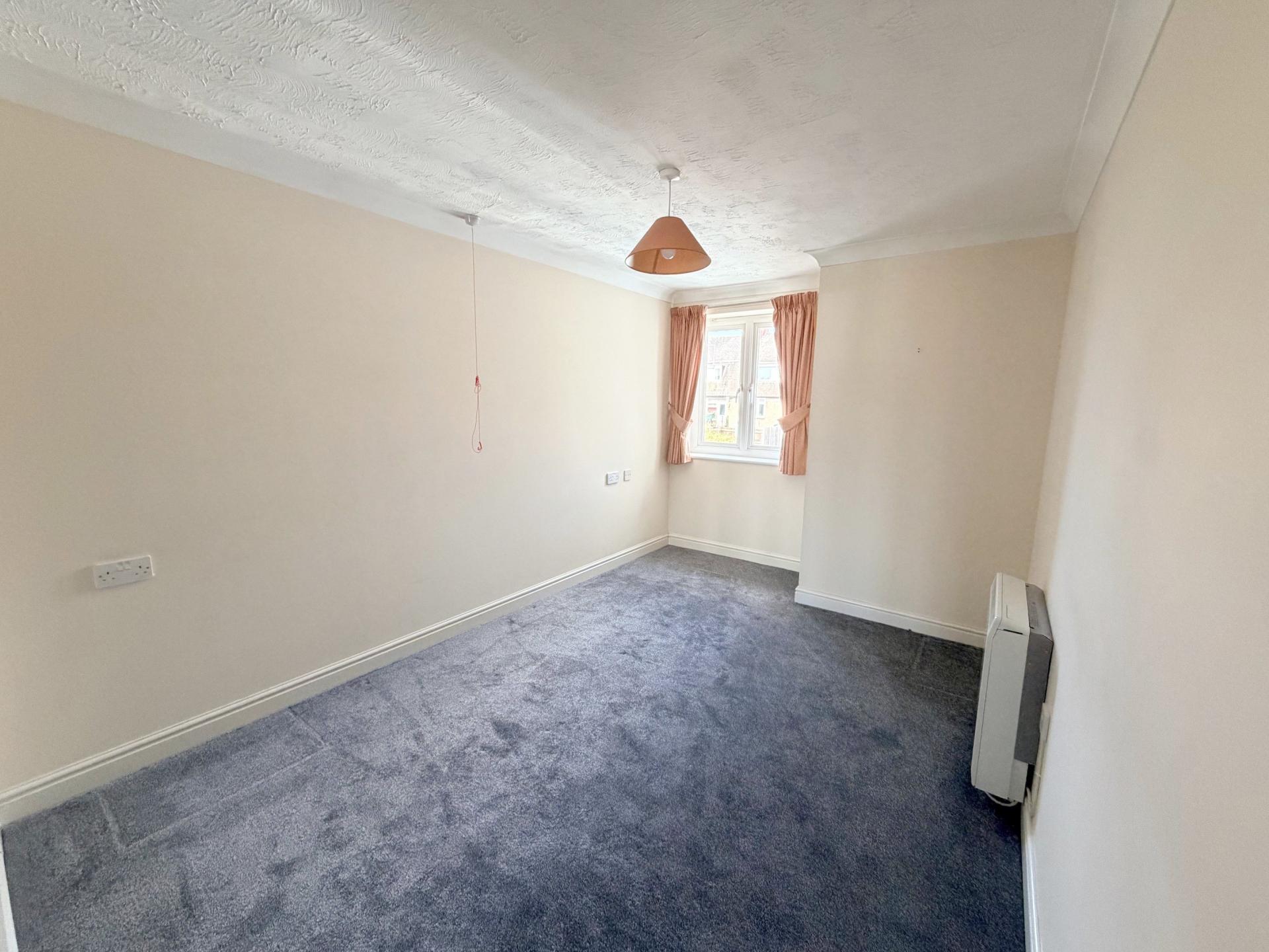 Flat Darkes Lane in Hertsmere