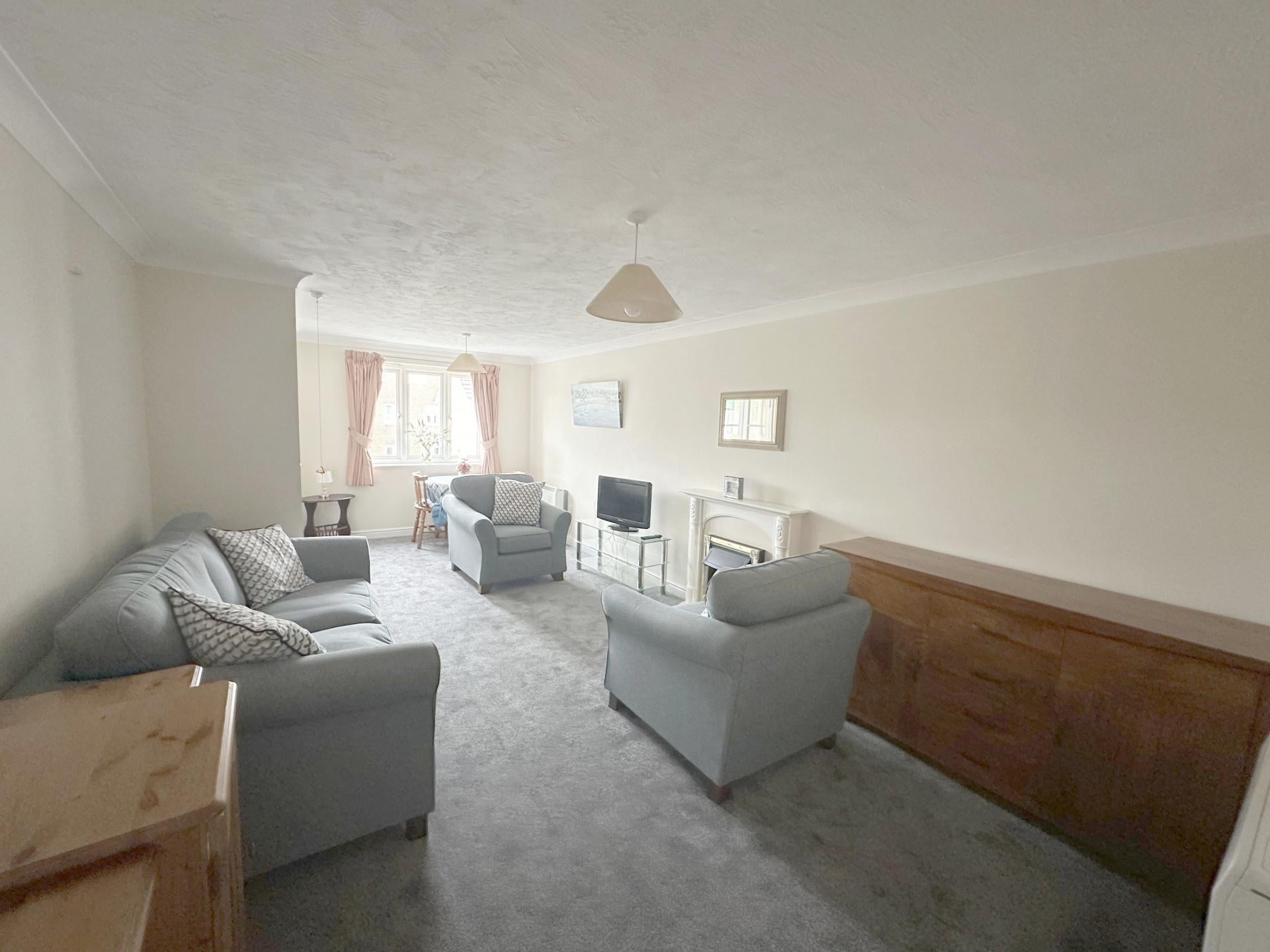 Flat Darkes Lane in Hertsmere