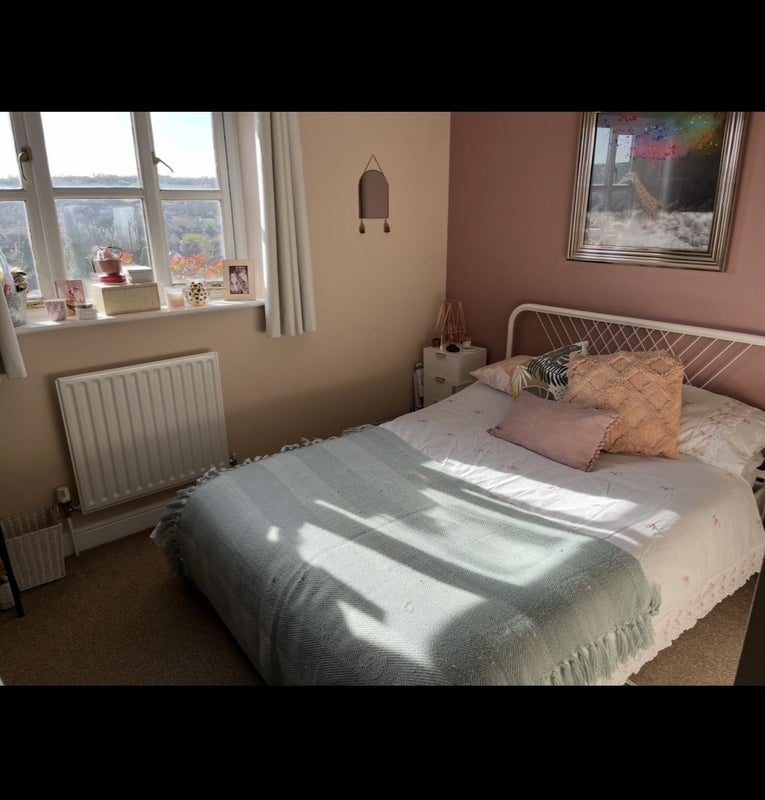 Room Argus Court in Bristol