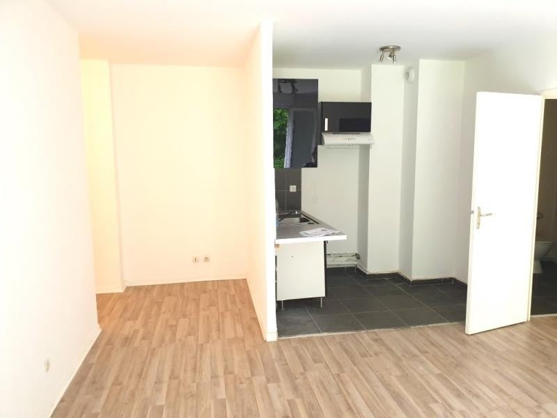 Flat Rue de la Châtaigneraie in Forges-les-Bains
