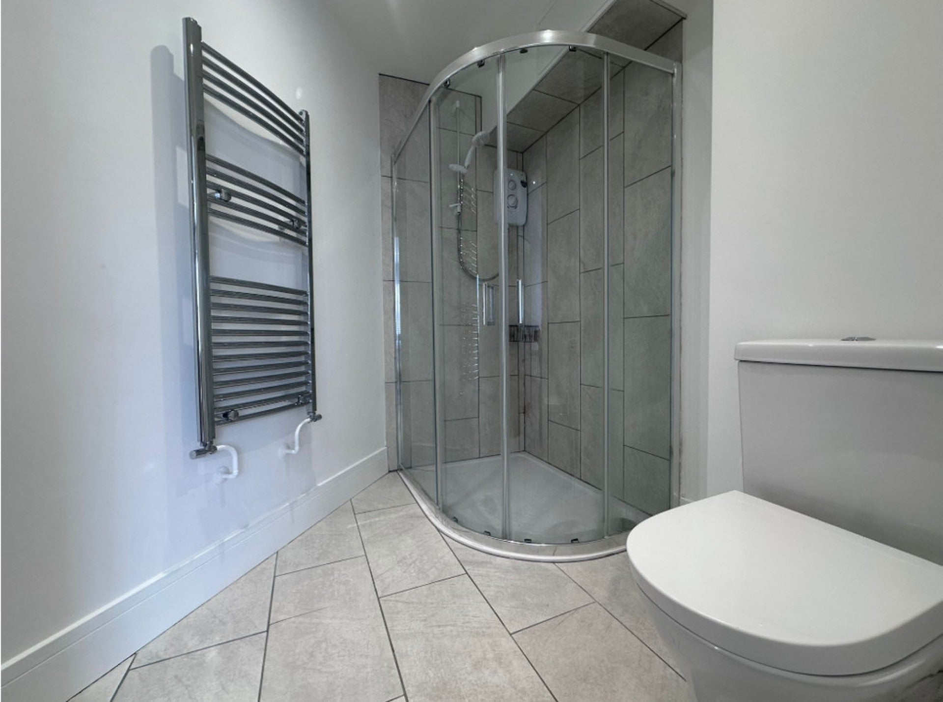 Room Staines By-Pass in Borough of Spelthorne