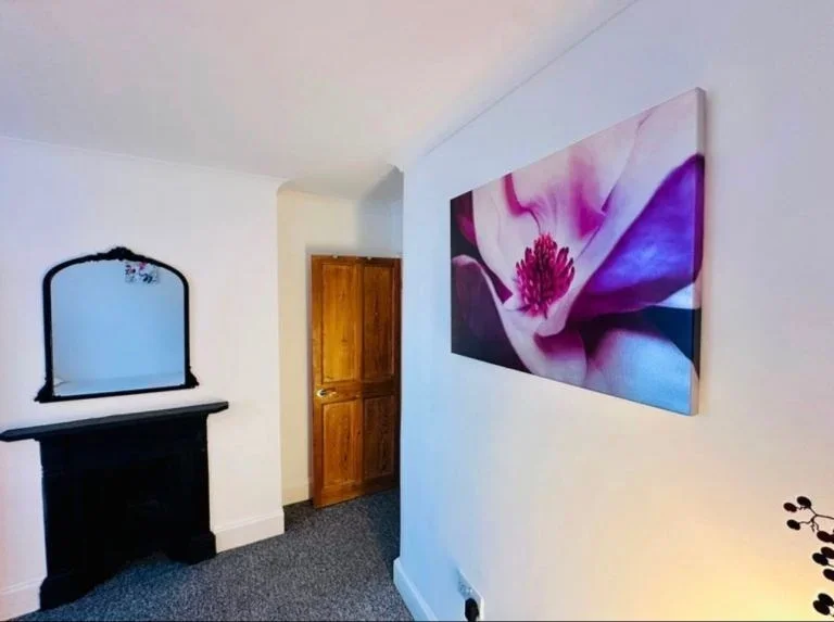 Room Cotford Road in Greater London