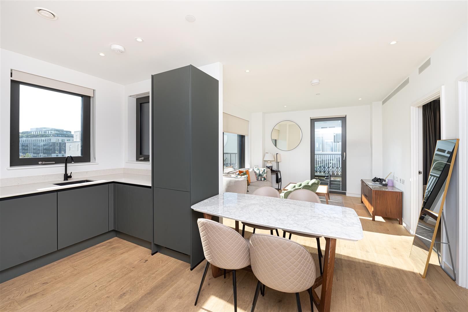 Flat Ebury Bridge Road in City of Westminster