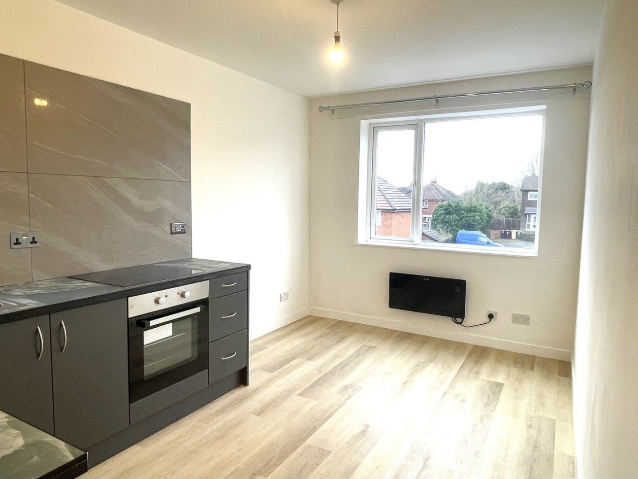 Flat Eskdale Grove in Farnworth