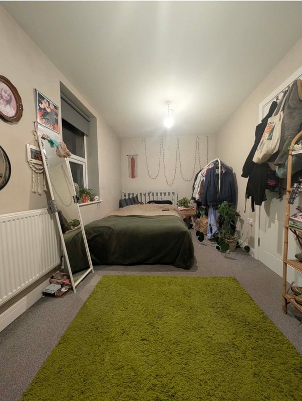 Flat Bradley Street in Cardiff