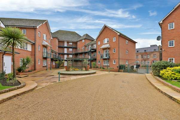Flat A308 in Windsor