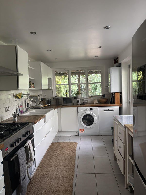 Room Palatine Road in Greater London