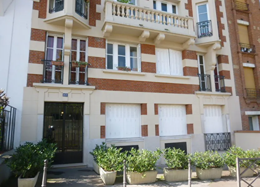 Appartement Rue Firmin Gillot à Paris