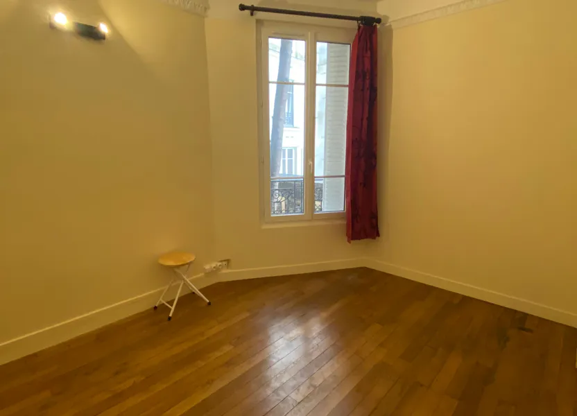 Appartement Rue Firmin Gillot à Paris