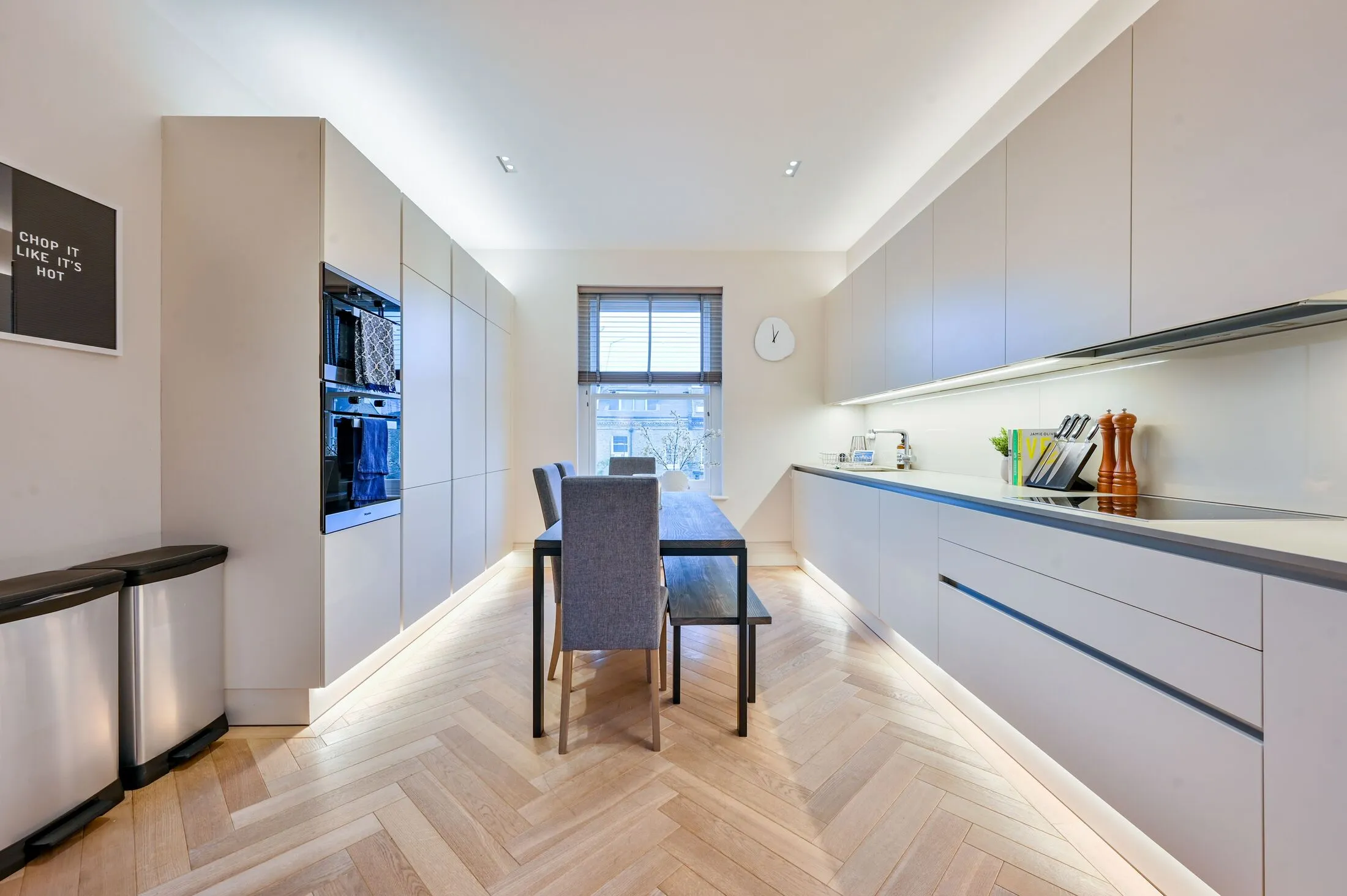 Flat Gunterstone Road in Greater London