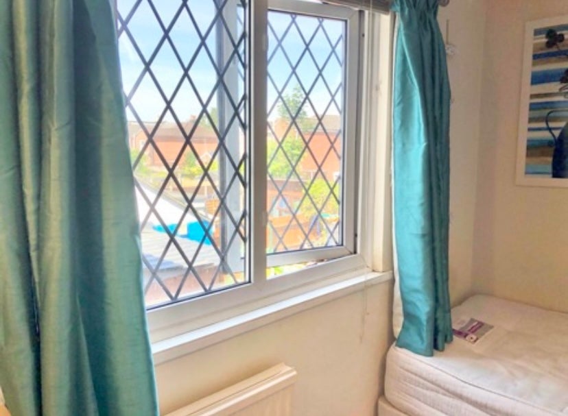 Room Edward Road in Southampton