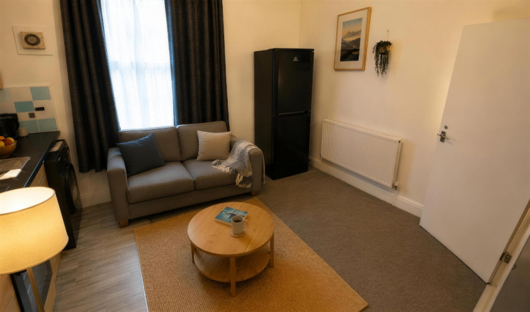 Flat Gordon Avenue in Southampton