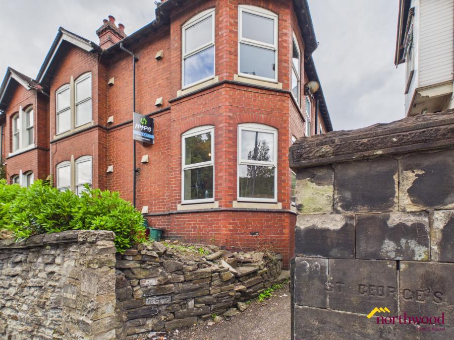 Flat Porthill Bank in Newcastle-under-Lyme