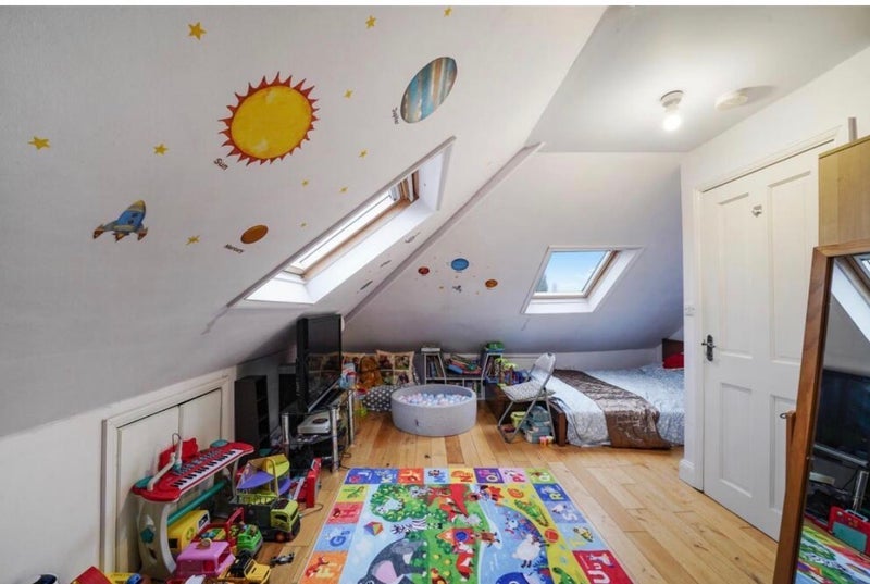 Room Wrottesley Road in Greater London