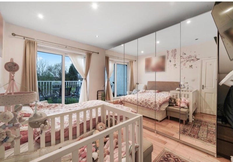 Room Wrottesley Road in Greater London