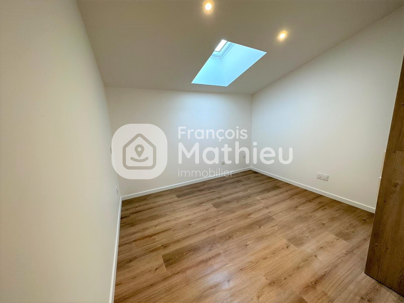 Appartement Place des Halles à Châtillon-sur-Chalaronne