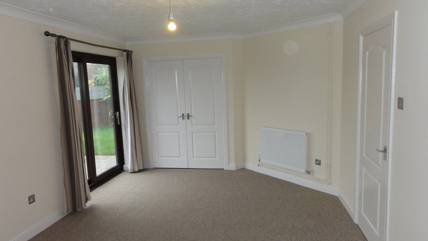 House Lyminster Close in West Suffolk