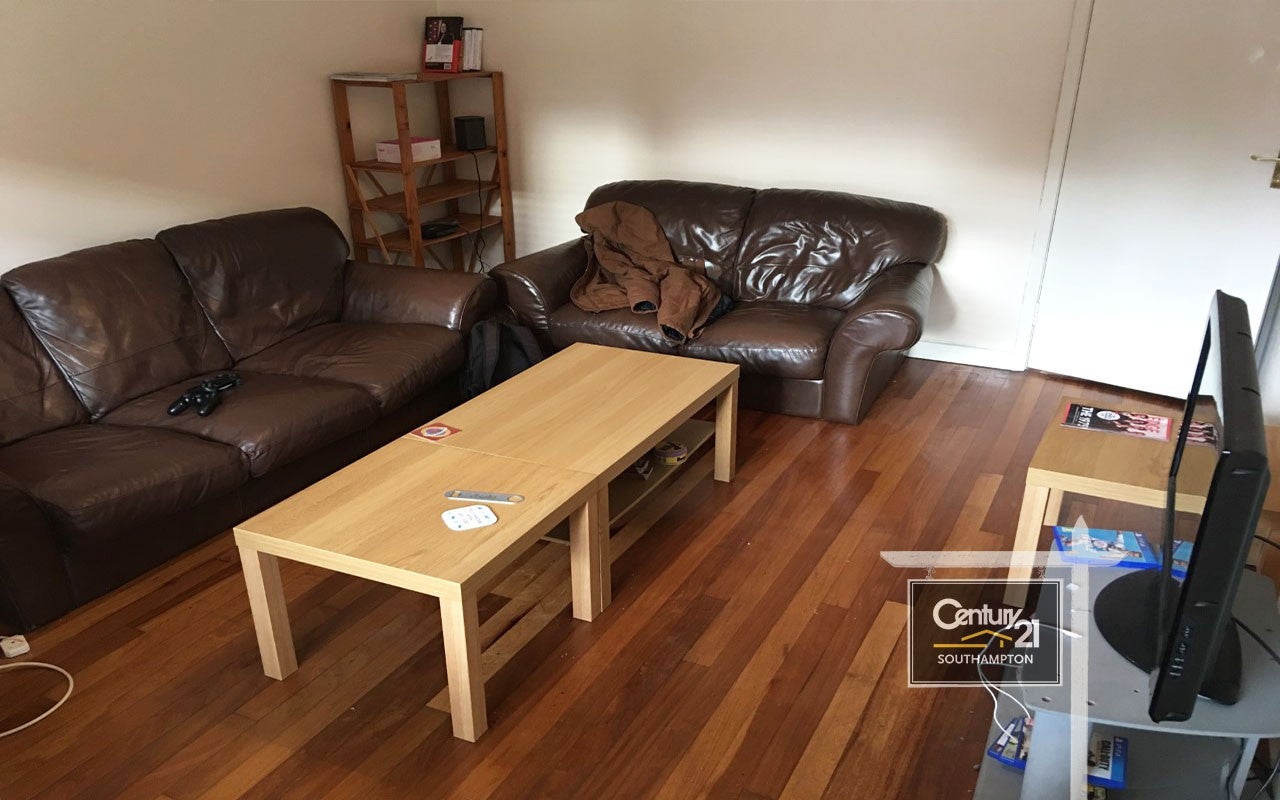 Flat Omdurman Road in Southampton