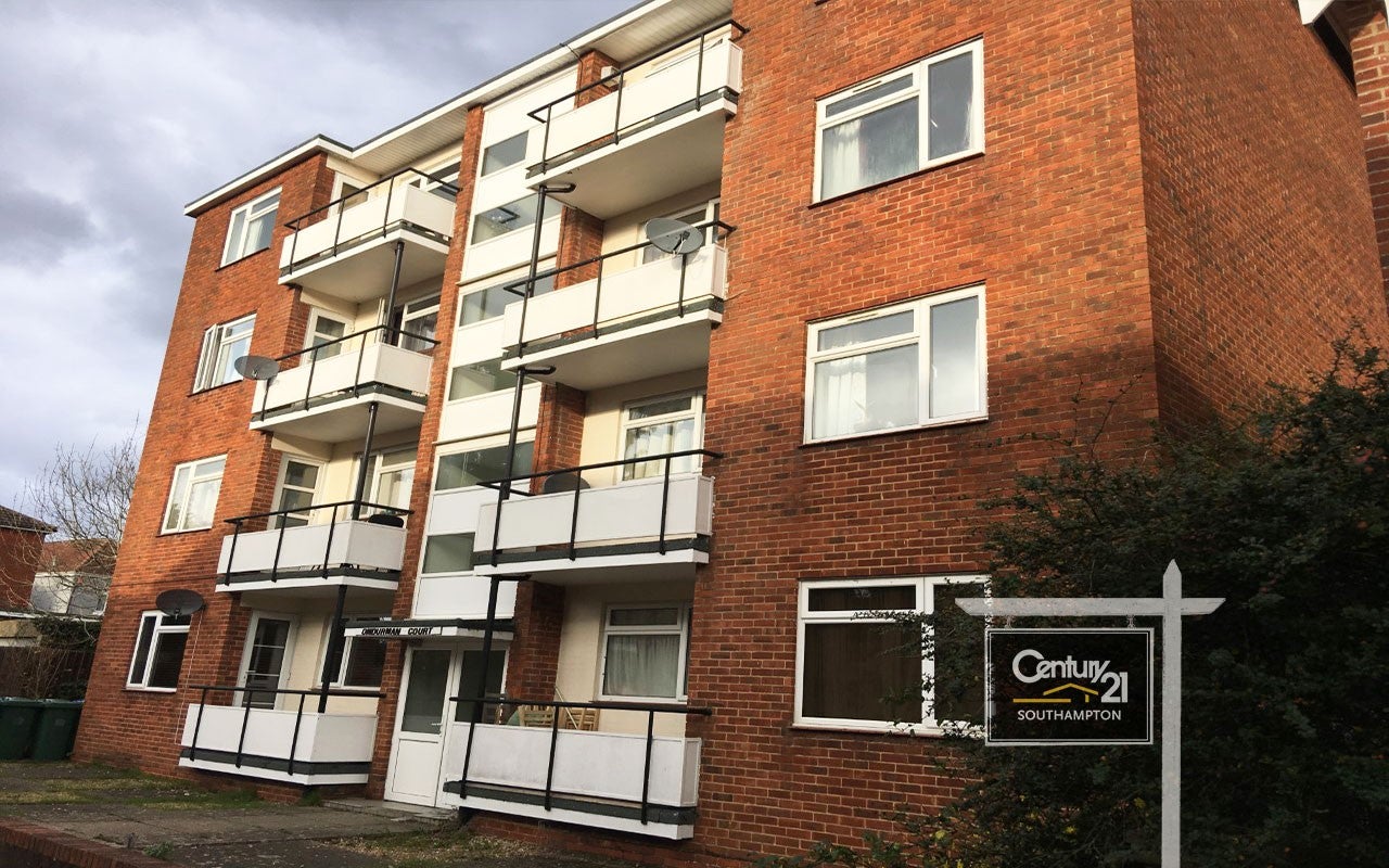 Flat Omdurman Road in Southampton