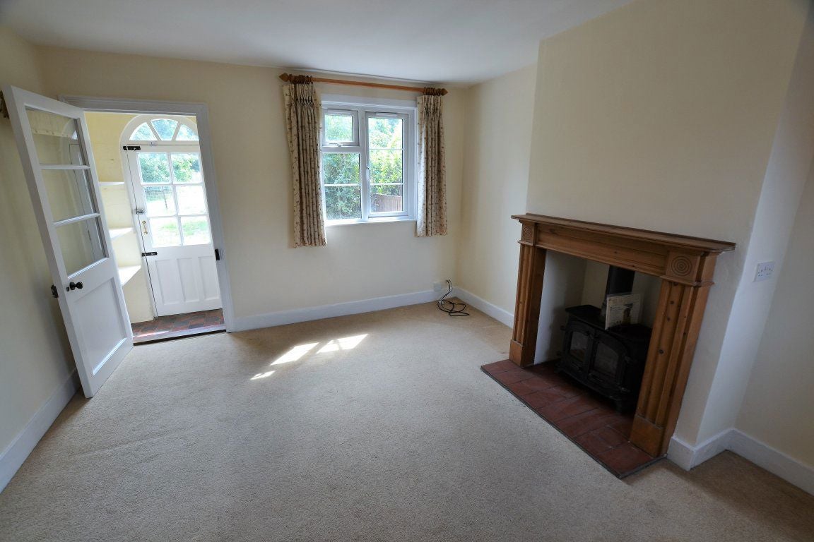 House Barford Road in Blunham
