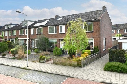 Huis Kennedysingel 48 in Reeuwijk