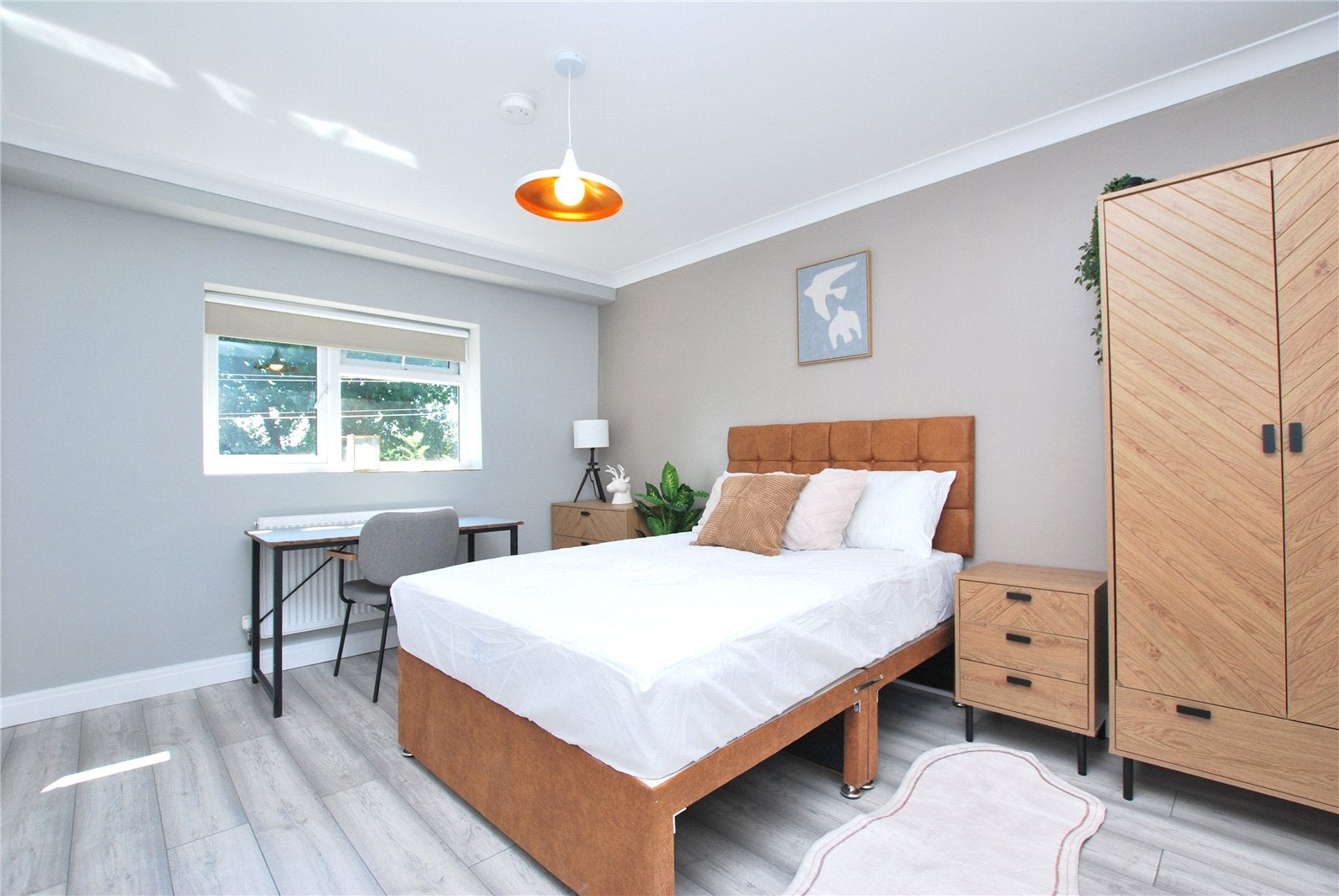 Room Southway in Guildford
