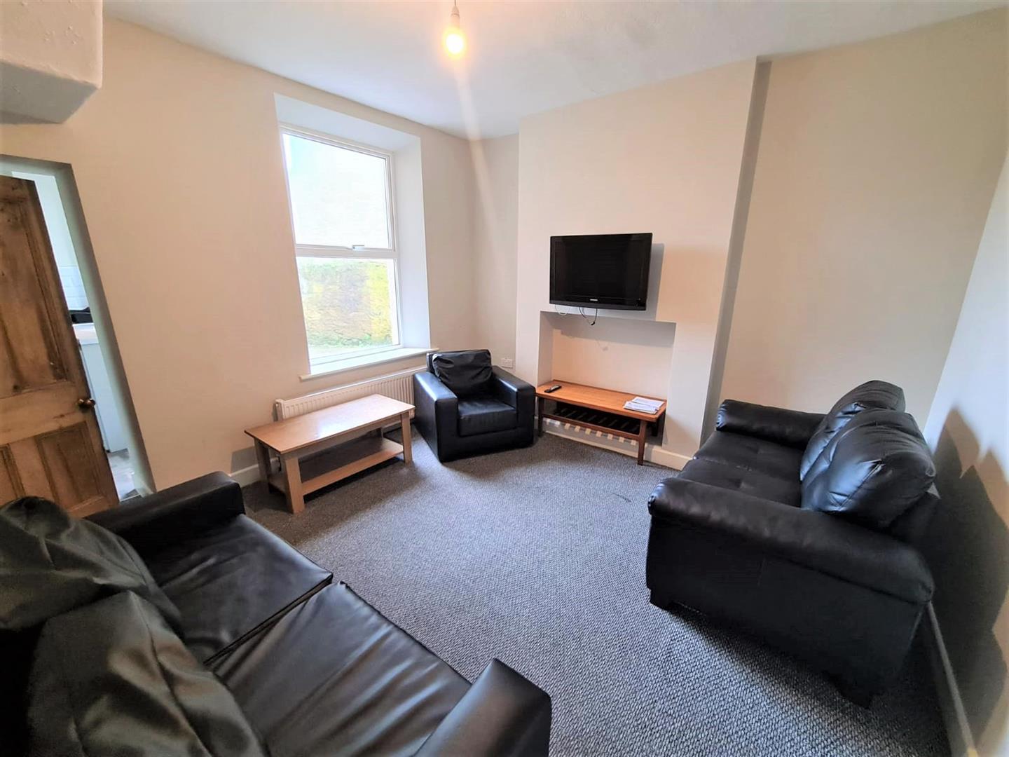Room Borrowdale Road in Lancaster