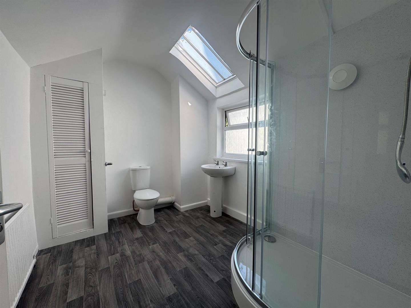 Room Borrowdale Road in Lancaster