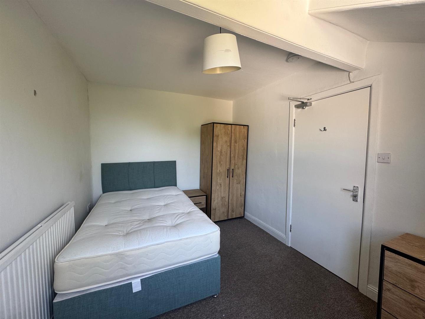 Room Borrowdale Road in Lancaster