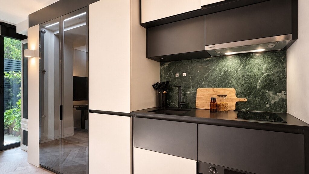 Flat Willesden Lane in Greater London