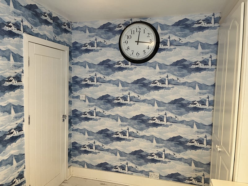 Room Woodcroft Road in Greater London
