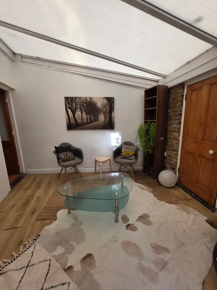 Flat Stockwell Green in Greater London