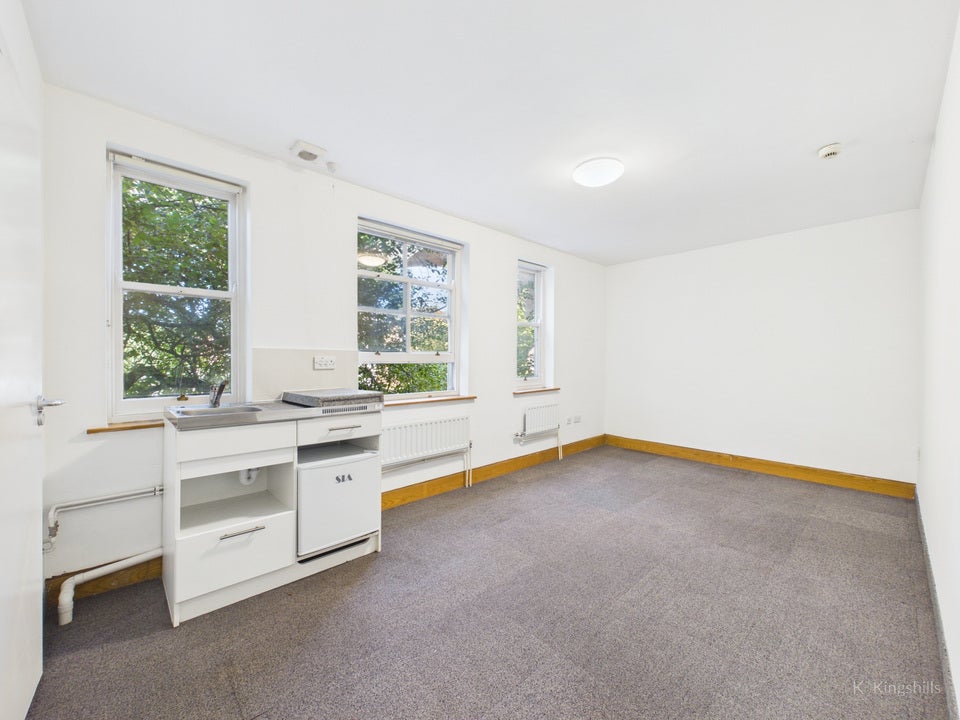 Room Frogmoor in High Wycombe