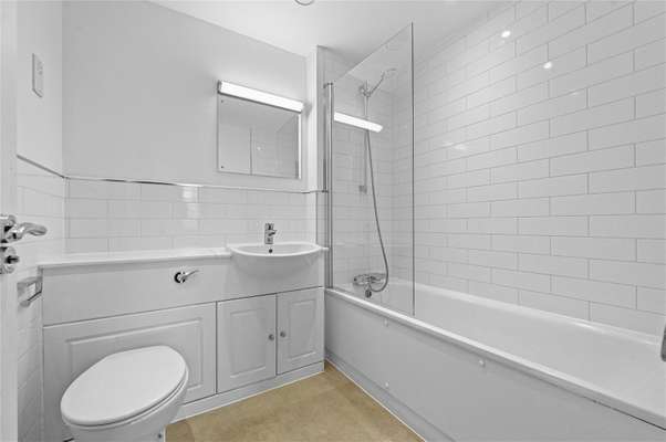 Flat Minories in City of London