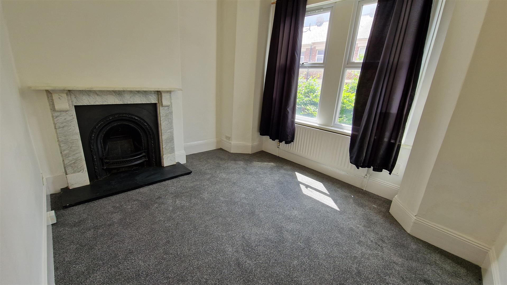 Flat Westbourne Avenue in Gateshead
