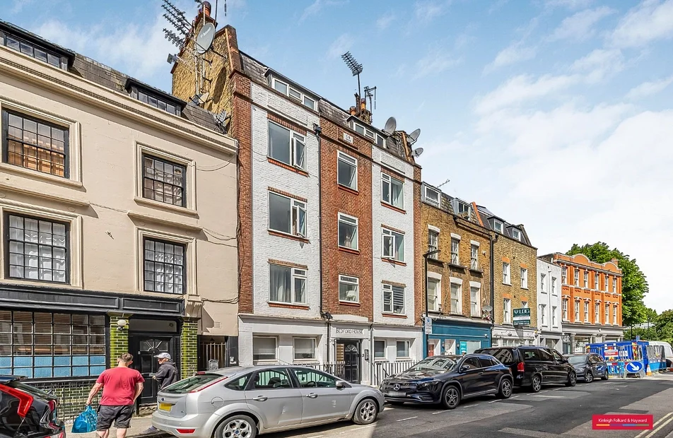 Flat Lisson Street in City of Westminster