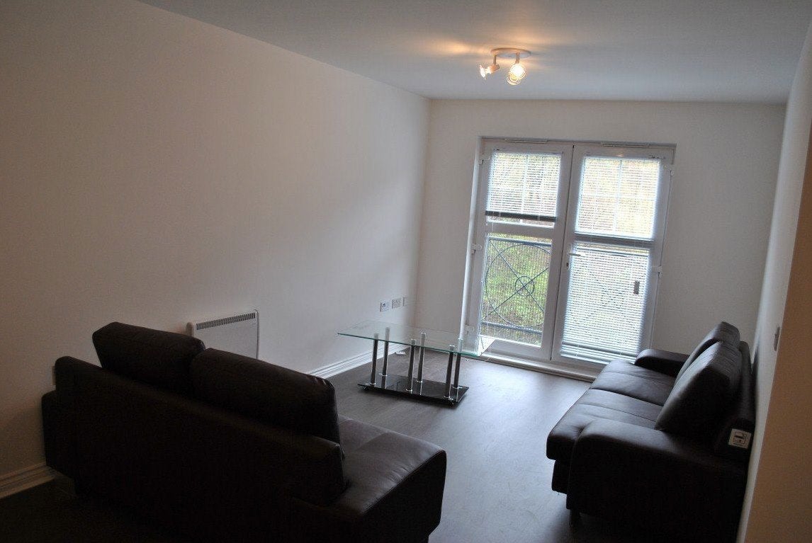 Flat Astley Brook Close in Bolton