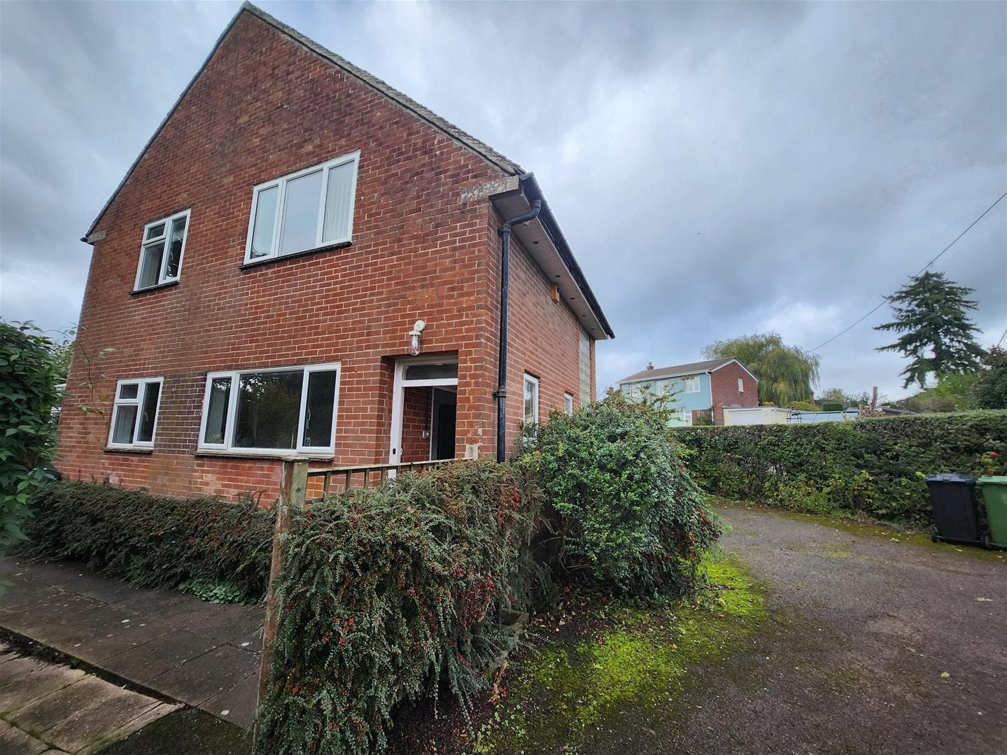 House Angel Field in Forest of Dean