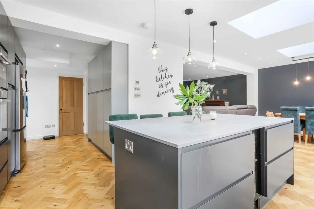 House Chiltern Road in Greater London