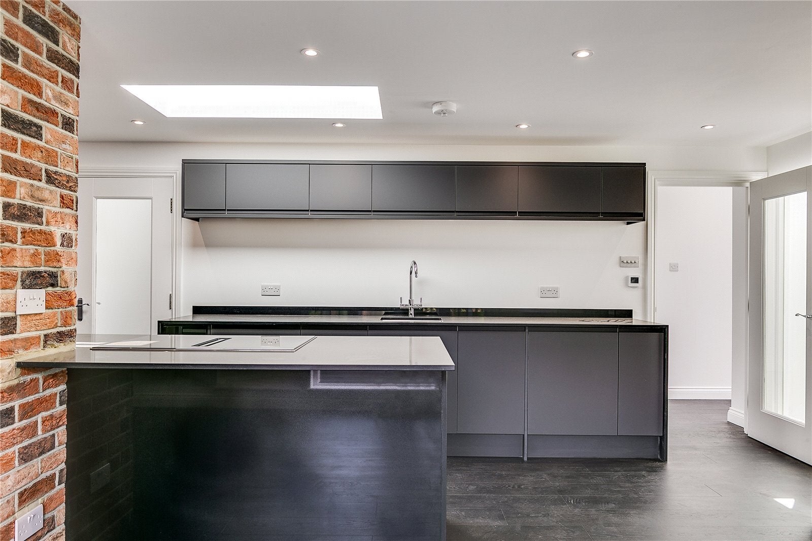 Flat Wedderburn Road in Greater London