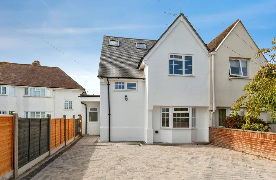House St. George's Crescent in Slough