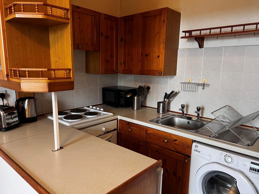Flat Saxe-Coburg Street in City of Edinburgh