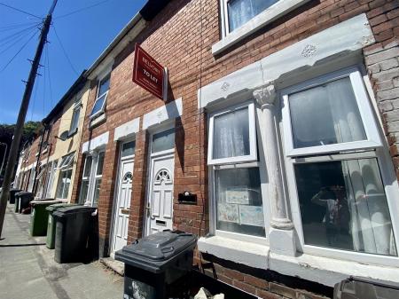 House Merridale Street West in Wolverhampton